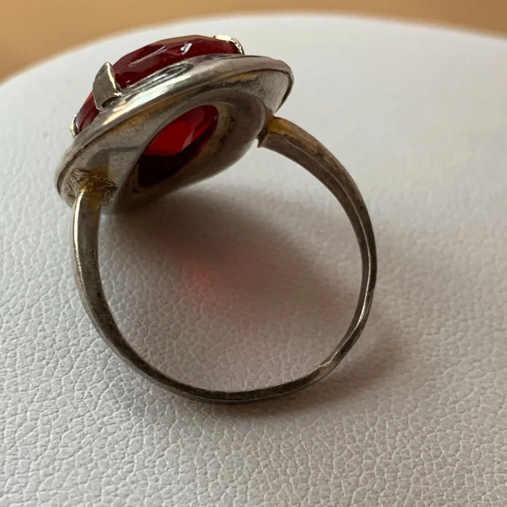 N/A beautiful red